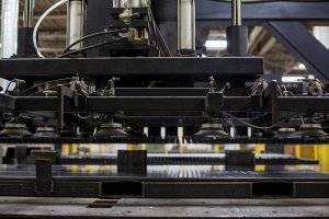 A photo of a manufacturing press.